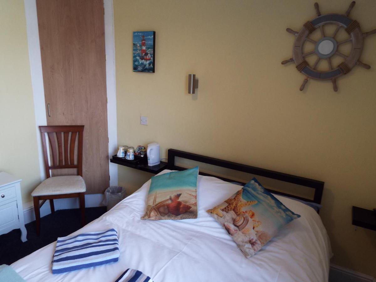 Captain'S Quarters Hotell Southport Exteriör bild