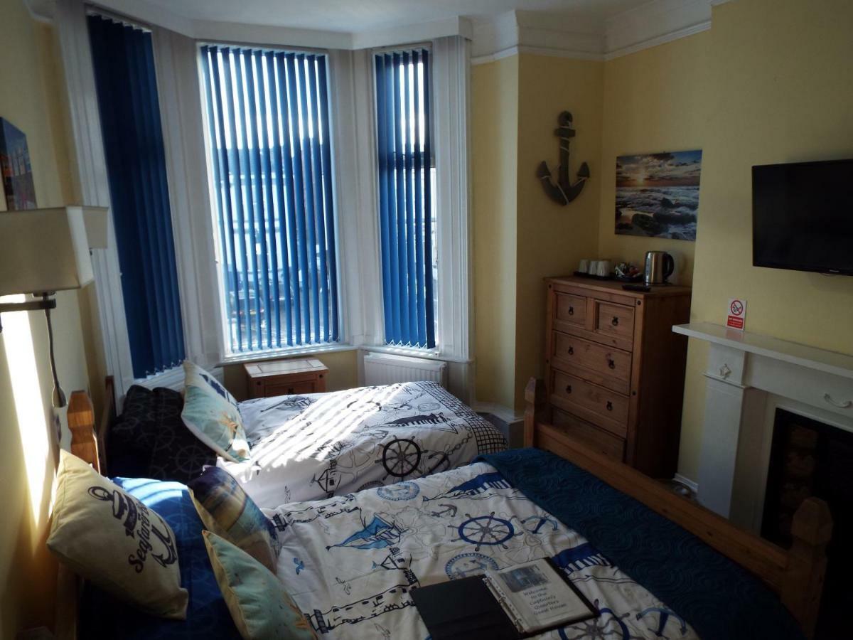 Captain'S Quarters Hotell Southport Exteriör bild